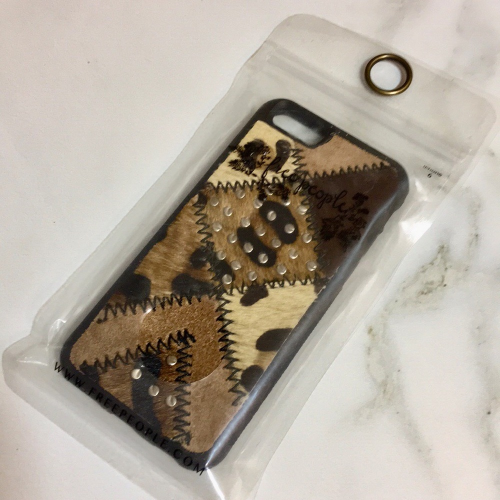 Free People Leopard IPhone 6 Case/Cellphone Cover - Picture 2 of 6